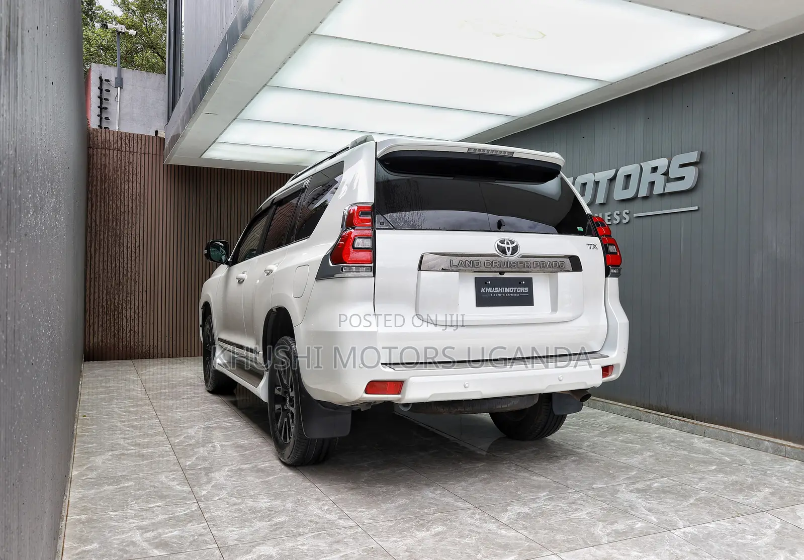 Toyota Land Cruiser Prado 2.8 2021 White
