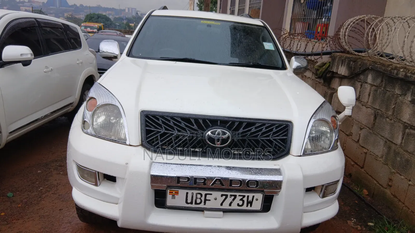 Toyota Land Cruiser Prado 2006 White