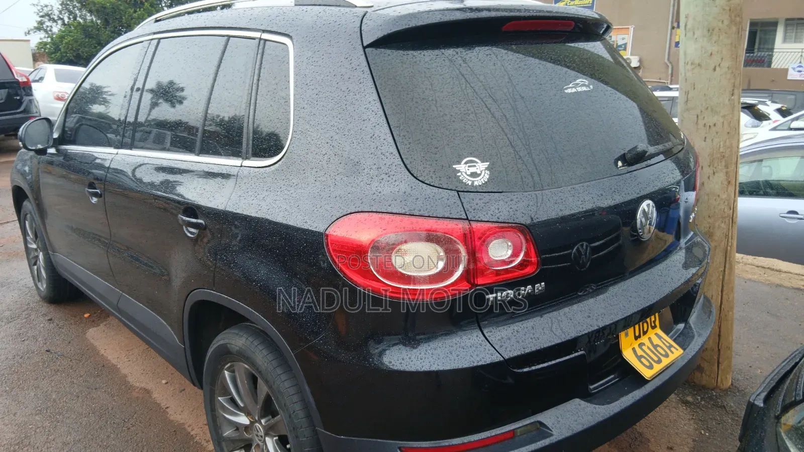 Volkswagen Tiguan 2009 Black