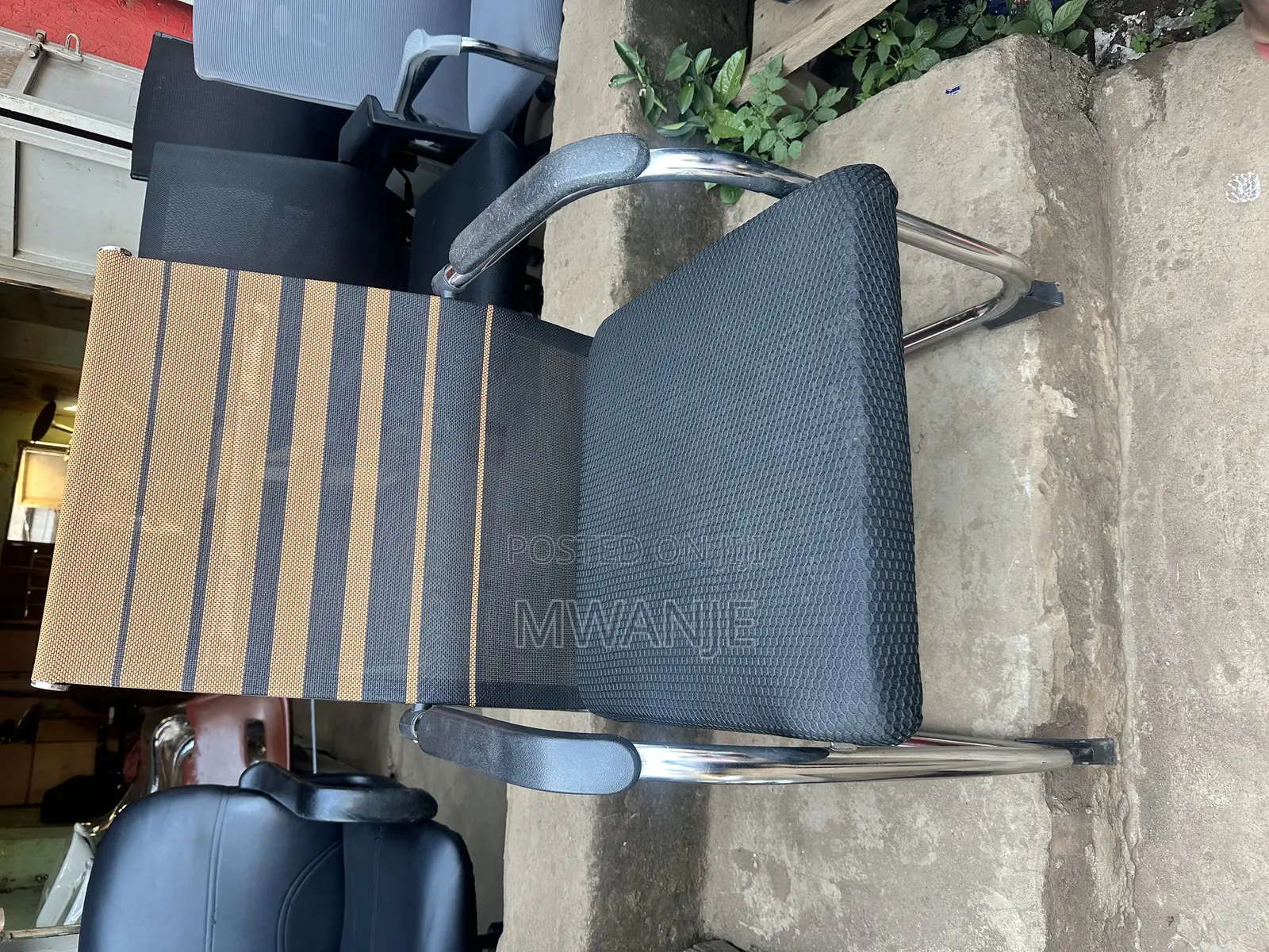 New Beautiful Office Chairs