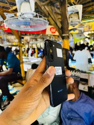 Samsung Galaxy S22 5G 128 GB Black