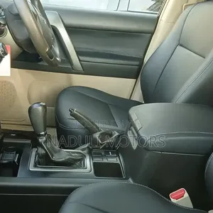 Toyota Land Cruiser Prado 2011 Green