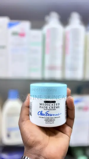 Clear Essence Exclusive Fade Creme With Sunscreen (Usa Version) 113.5g