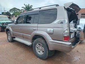 Toyota Land Cruiser Prado 2004 Silver