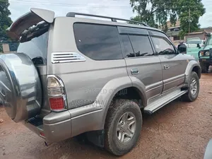 Toyota Land Cruiser Prado 2004 Silver