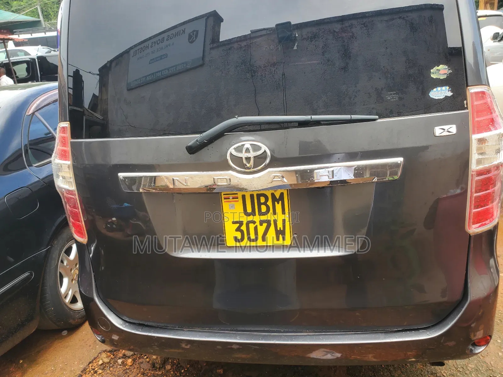 Toyota Noah 2010 Gray