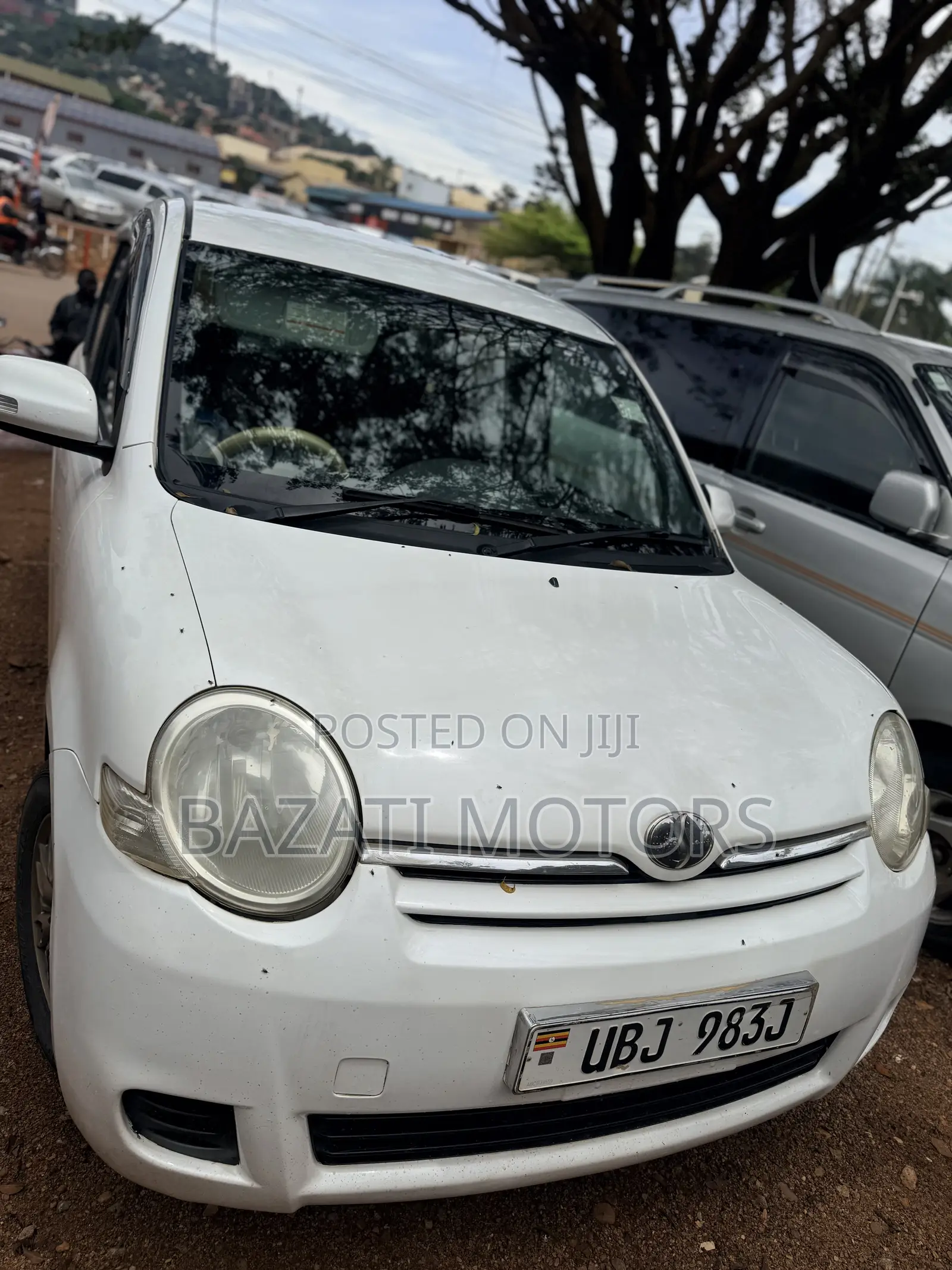 Toyota Sienta 2007 White