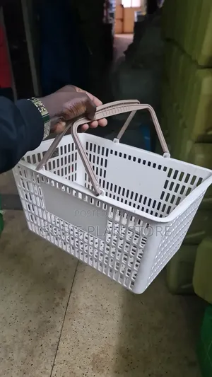 Wholesale Supermarket Shopping Baskets Plastic Shopping Baskets