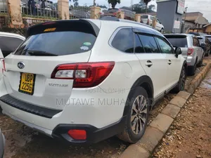 Subaru Outback 2016 White