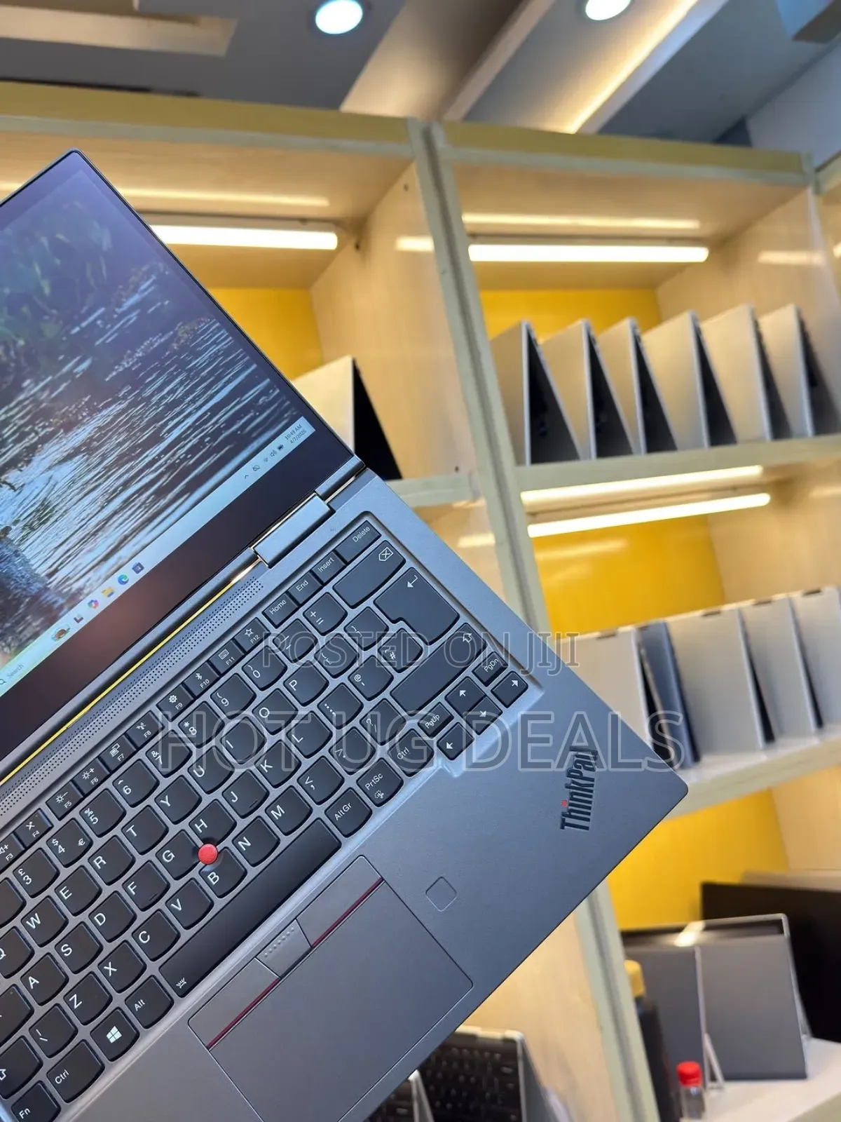 New Laptop Lenovo Thinkpad X1 Yoga 8GB Intel Core i7 SSD 256GB