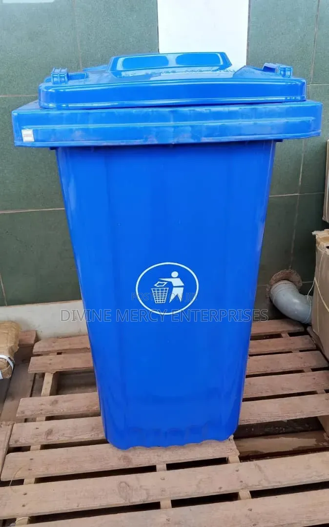 Plastic Green Outdoor Barbage Bin
