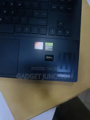 New Laptop HP Omen 16 16GB AMD Ryzen 7 SSD 1T