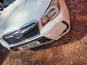 Subaru Forester 2.0XT Premium 4dr SUV AWD (2.0L 4cyl Turbo CVT) 2014