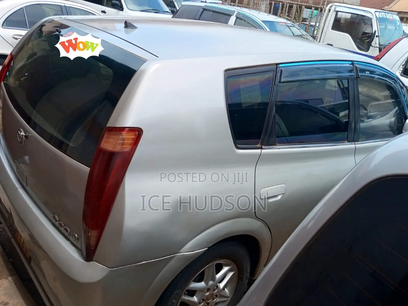Toyota Opa 2000 Silver