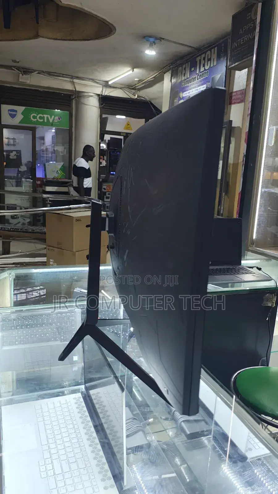 32 Inch Gaming Monitor 