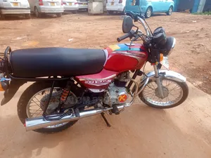 Bajaj Boxer 100 2024 Red