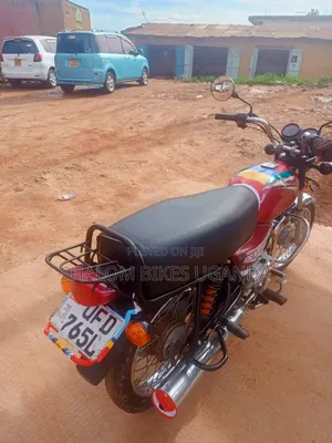 Bajaj Boxer 100 2024 Red
