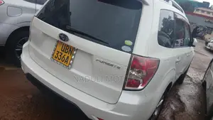 Subaru Forester 2009 White
