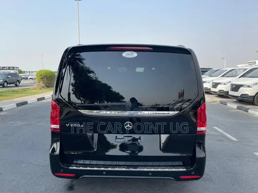 Mercedes-Benz V-Class 2018 Black