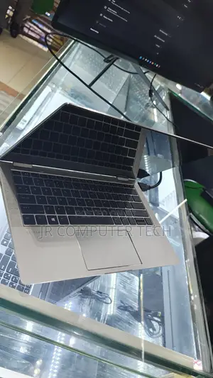 Laptop HP EliteBook X360 1030 G3 8GB Intel Core i5 SSD 256GB