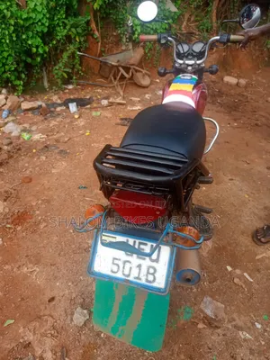 Bajaj Boxer 2017 Red