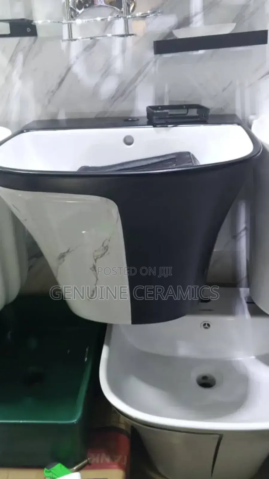 Wall Hung Wash Basin