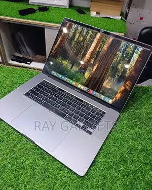 New Laptop Apple MacBook Air 2024 M3 13-inch 16GB Apple M3 SSD 512GB
