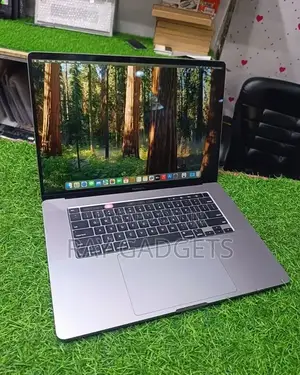 New Laptop Apple MacBook Air 2024 M3 13-inch 16GB Apple M3 SSD 512GB