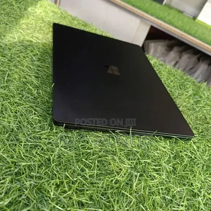 New Laptop Microsoft Surface Pro 4 16GB Intel Core i7 SSD 512GB