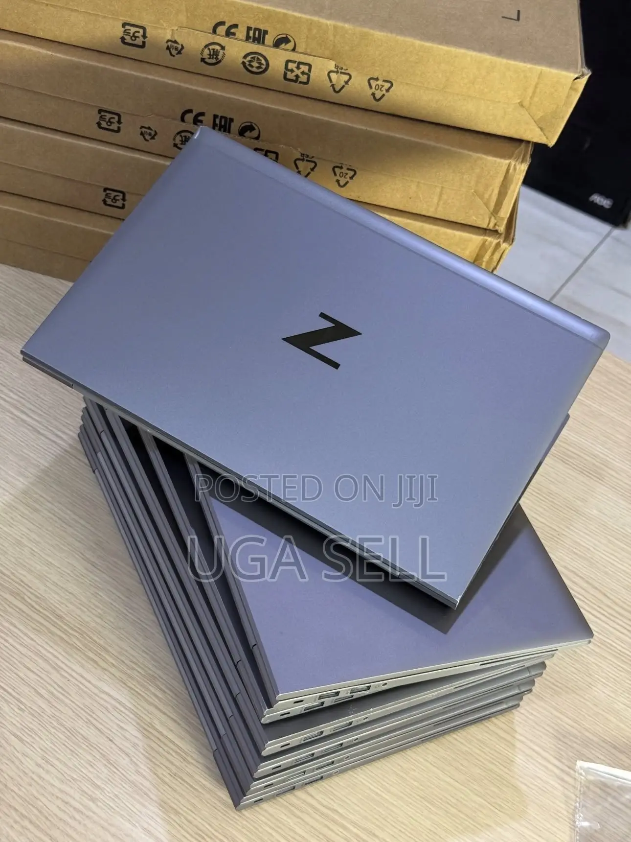 New Laptop HP ZBook Firefly 15 G7 16GB Intel Core i7 SSD 512GB