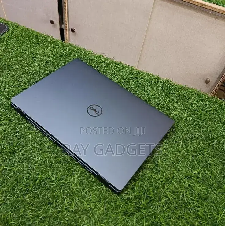 New Laptop Dell Latitude 7440 16GB Intel Core i5 SSD 256GB