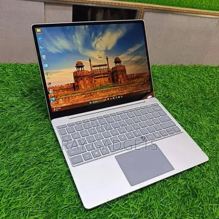 New Laptop Microsoft Surface Pro 4 16GB Intel Core i7 SSD 512GB