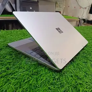 New Laptop Microsoft Surface Pro 4 16GB Intel Core i7 SSD 512GB