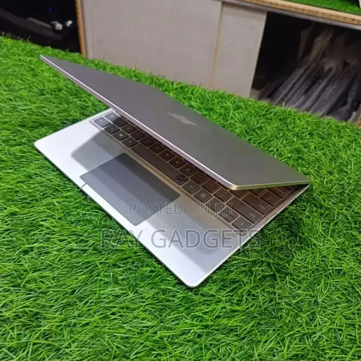 New Laptop Microsoft Surface Pro 4 16GB Intel Core i7 SSD 512GB