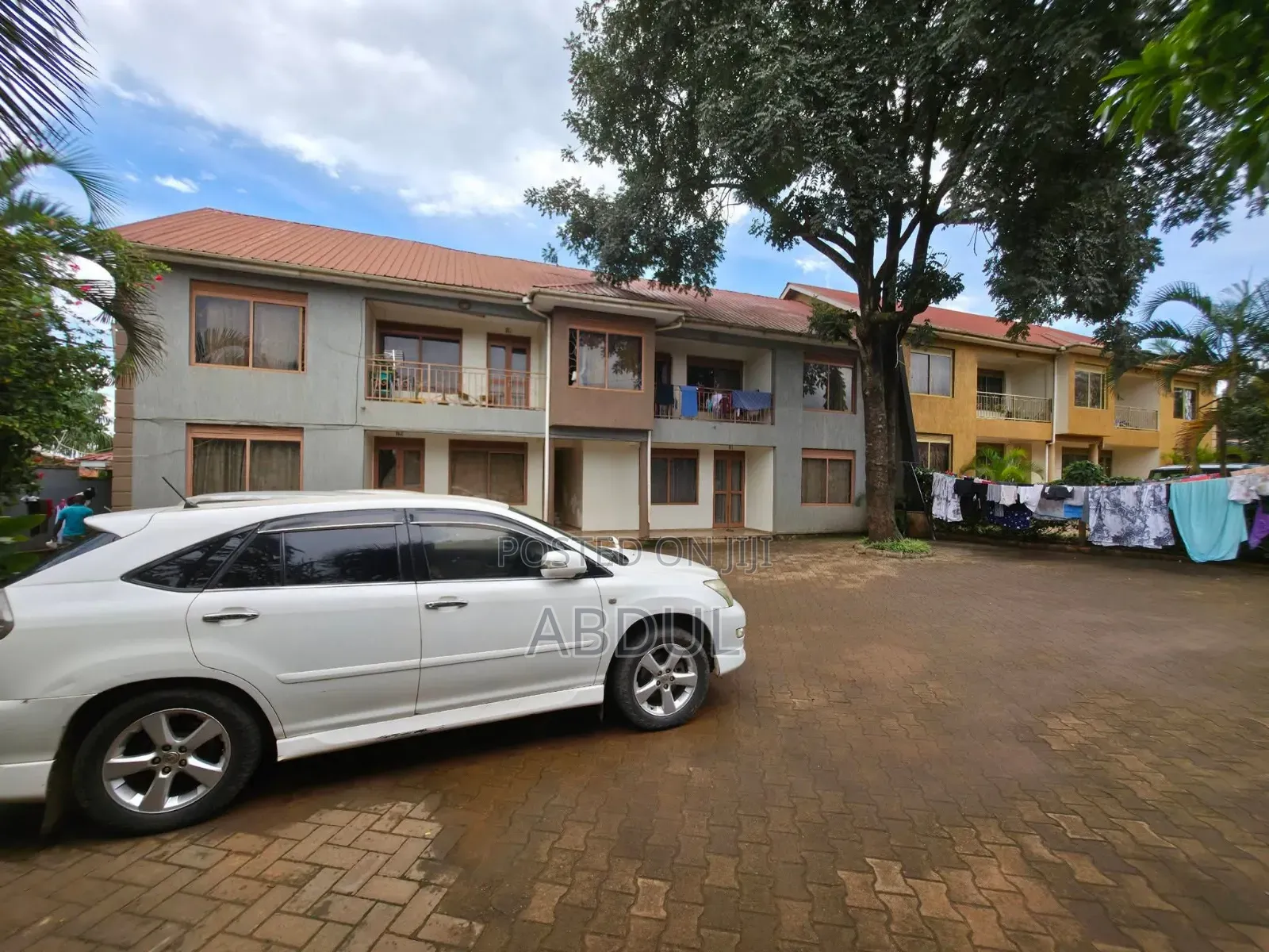 2bdrm Block of Flats in Agenda, Kira for sale