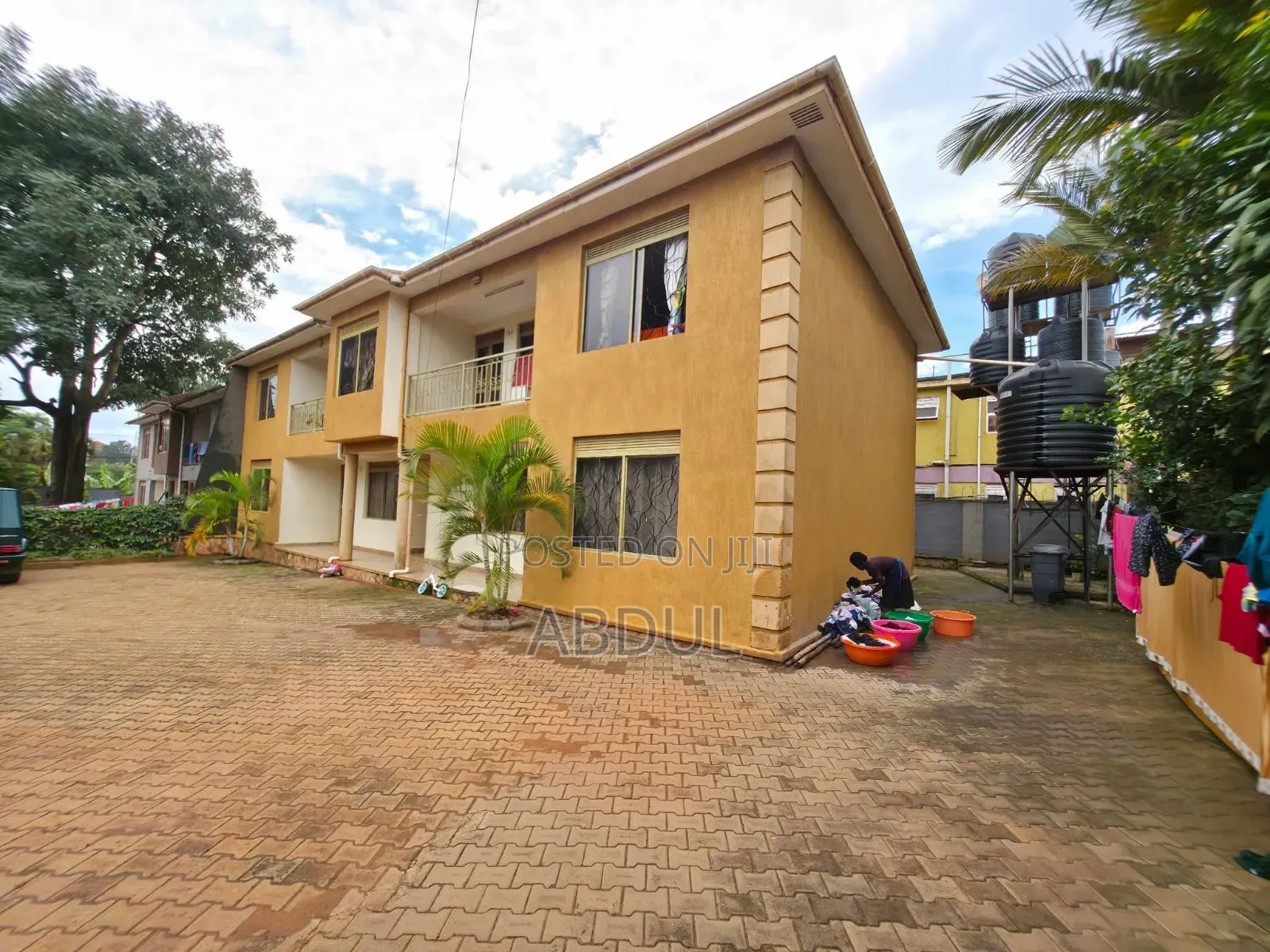 2bdrm Block of Flats in Agenda, Kira for sale