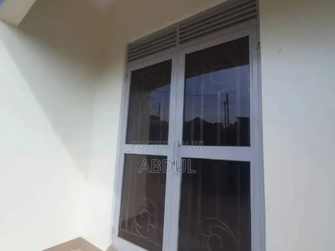 1bdrm House in Ntebetebe, Kira for sale