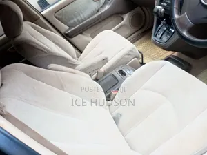 Toyota Harrier 2000 White