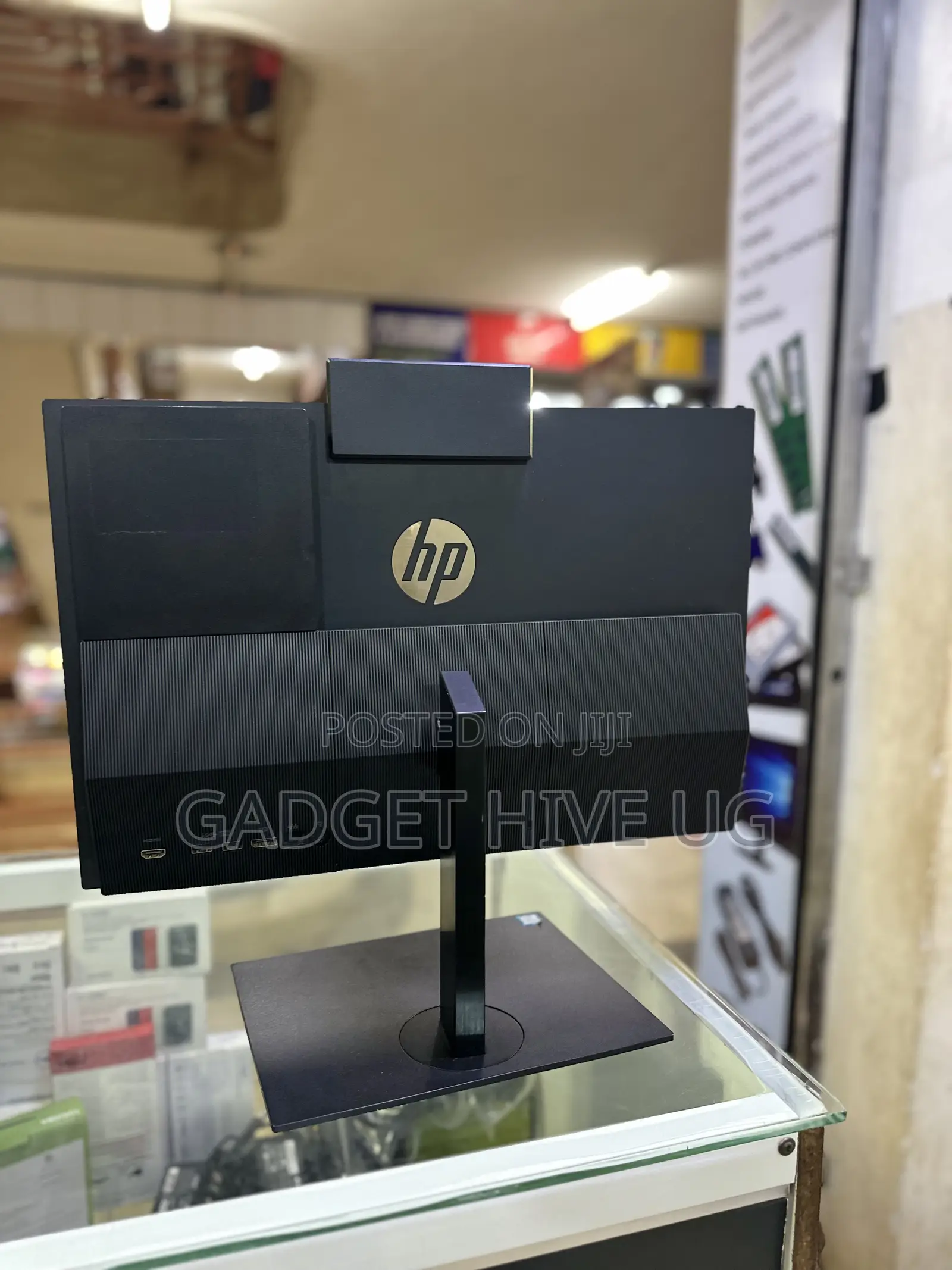Desktop Computer HP 8GB Intel Core i7 SSD 256GB