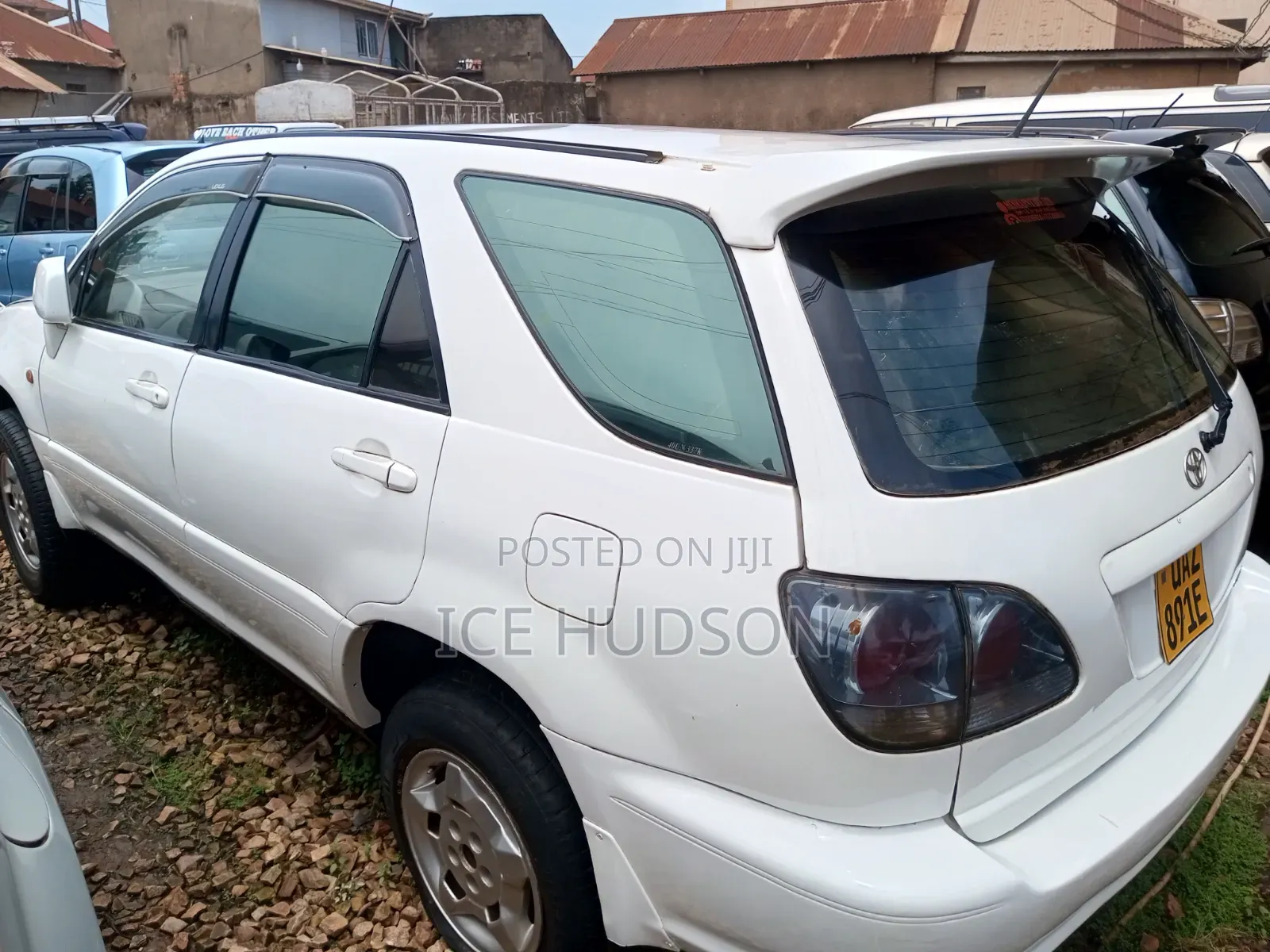 Toyota Harrier 2001 White