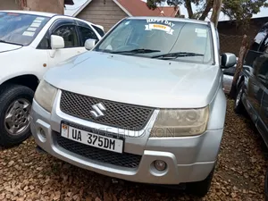 Suzuki Escudo 2006 Silver