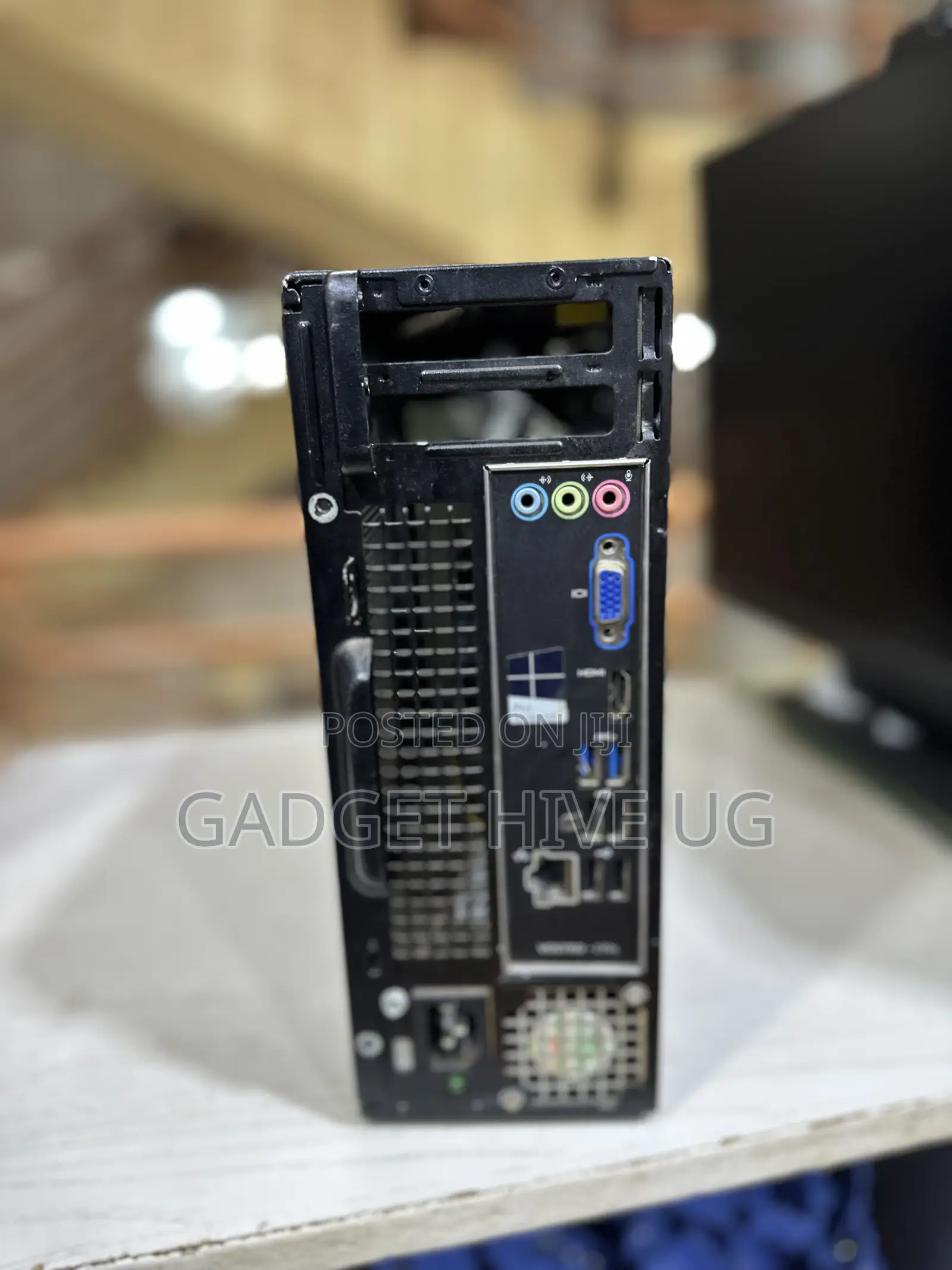 Desktop Computer Dell Vostro 470 4GB Intel Core i3 HDD 320GB