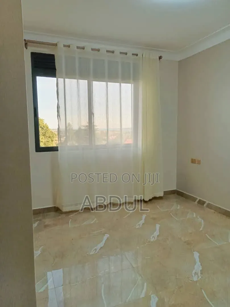 5bdrm Mansion in Namulanda, Katabi for sale