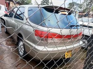 Toyota Vista 2002