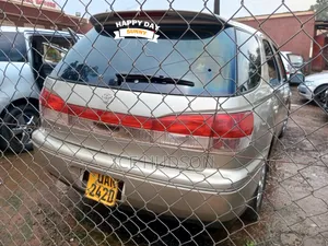 Toyota Vista 2002