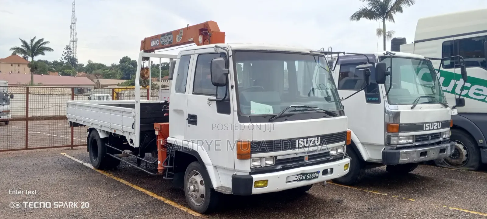 Isuzu Forward Crane