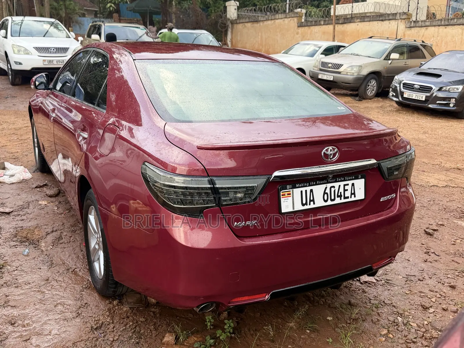 Toyota Mark X 2011 Maroon