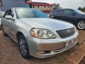Toyota Mark II 2004 Silver