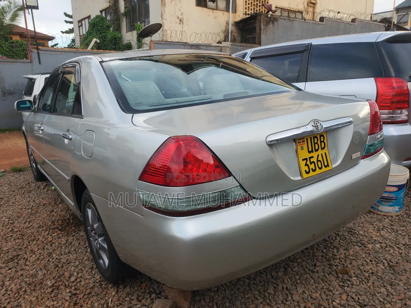 Toyota Mark II 2004 Silver