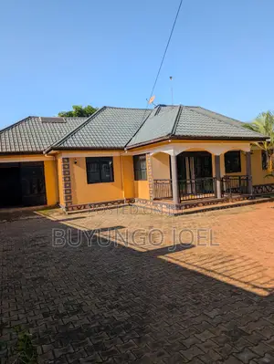 4bdrm House in Central Division for sale